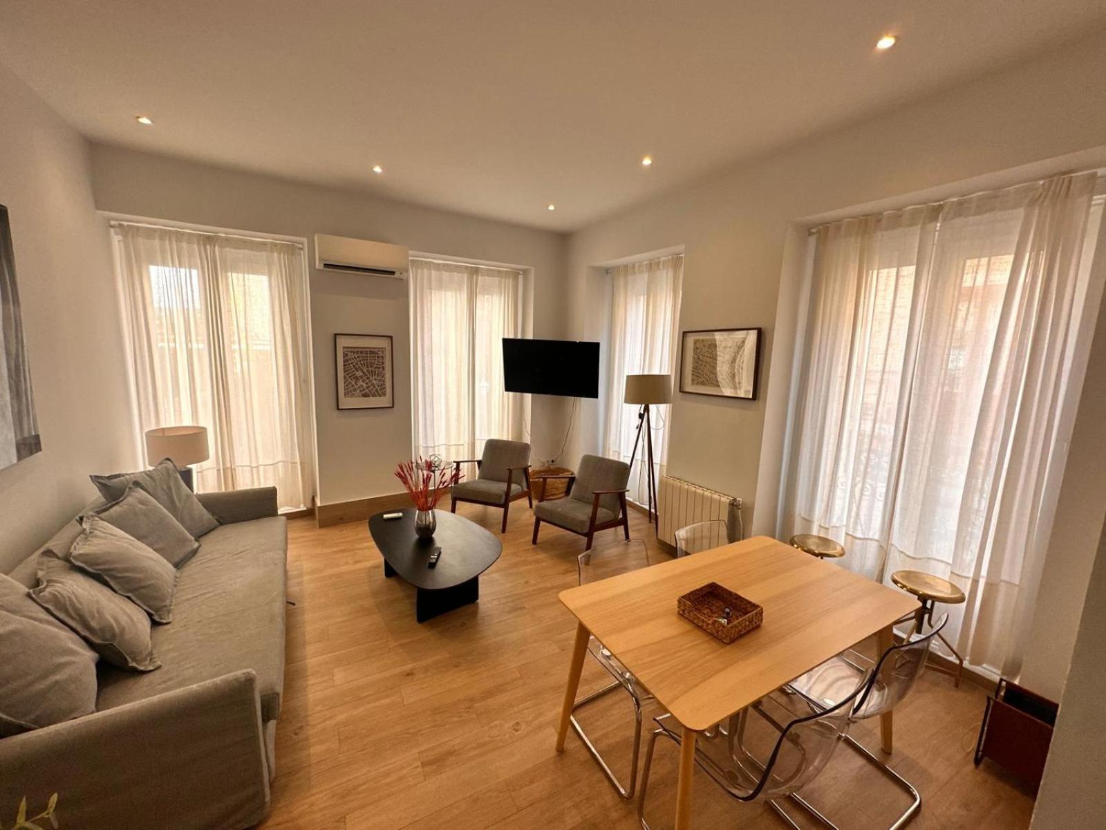 Amazing 3Bd 3Bth With 9 Balconies By Madrid4You Apartments Eksteriør billede