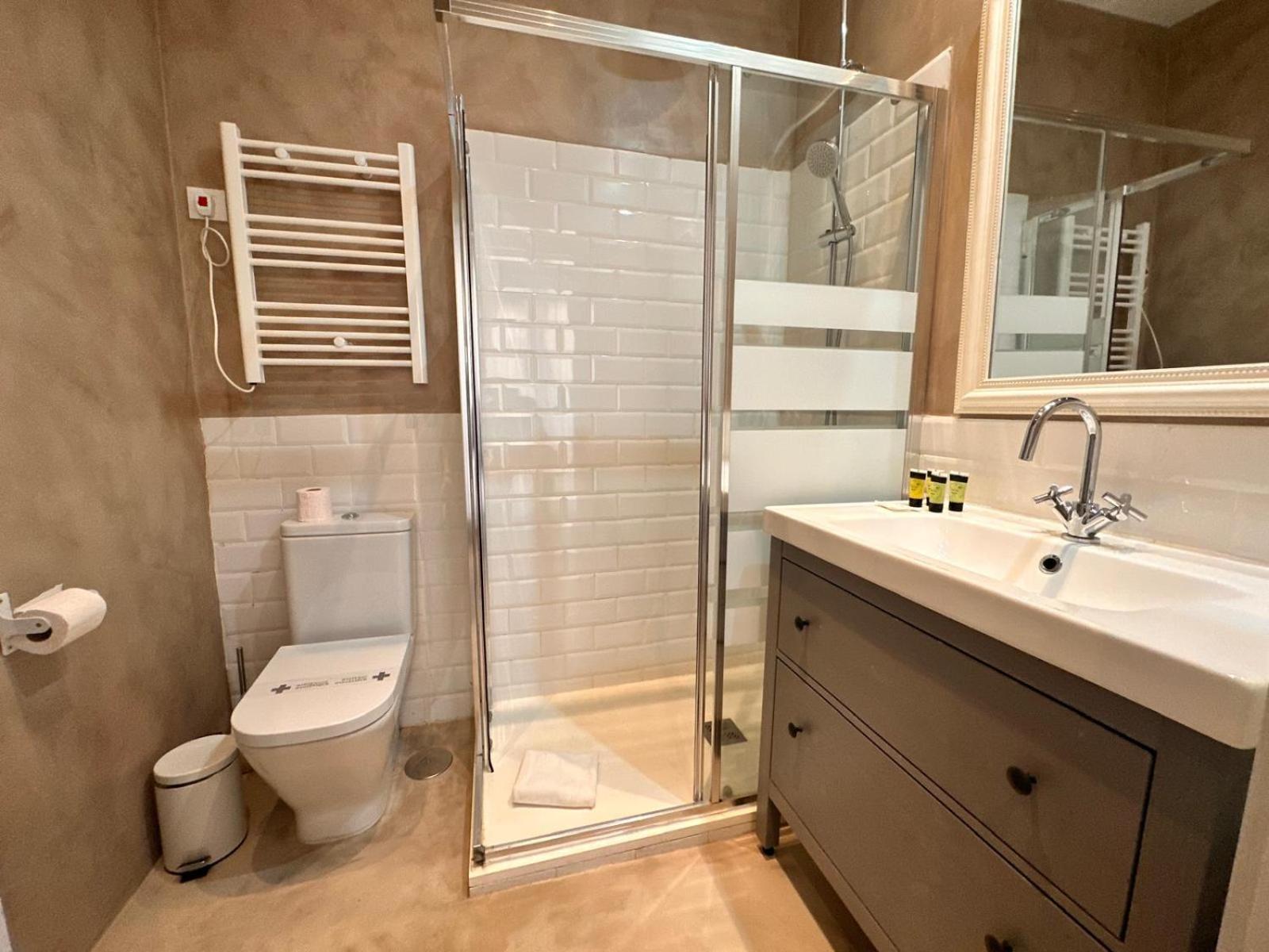 Amazing 3Bd 3Bth With 9 Balconies By Madrid4You Apartments Eksteriør billede