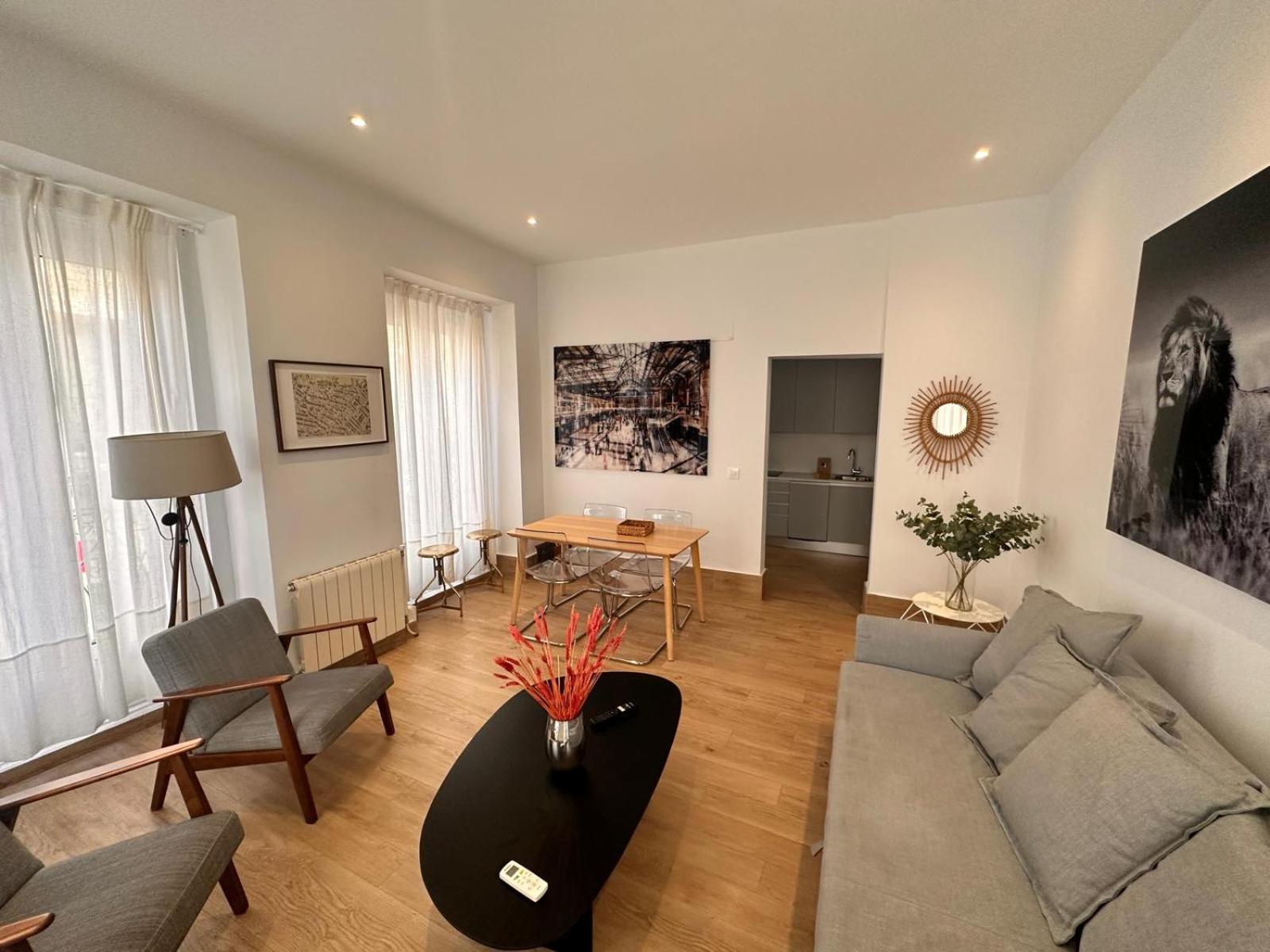 Amazing 3Bd 3Bth With 9 Balconies By Madrid4You Apartments Eksteriør billede